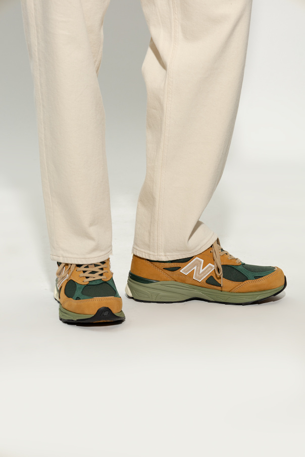 New Balance ‘M990WG3’ sneakers