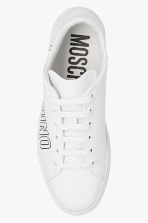 Moschino You want a vegan trail shoe that is constructed for neutral pronators or supinators