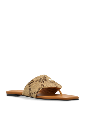 MCM Chanclas con monograma