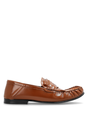 Skórzane byty typu `loafers`