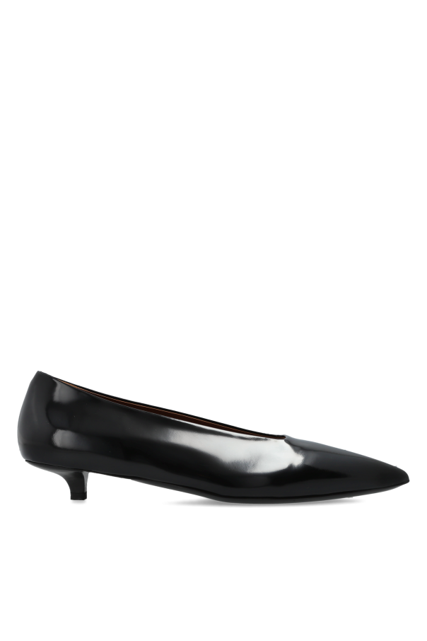 Heeled shoes 