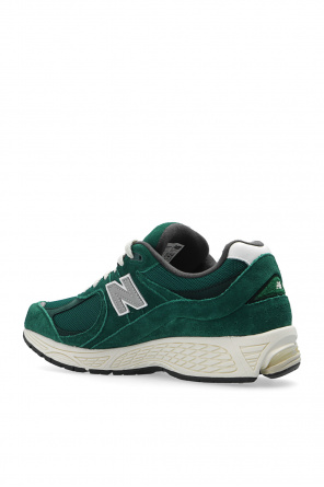 New Balance ‘2002R’ sneakers