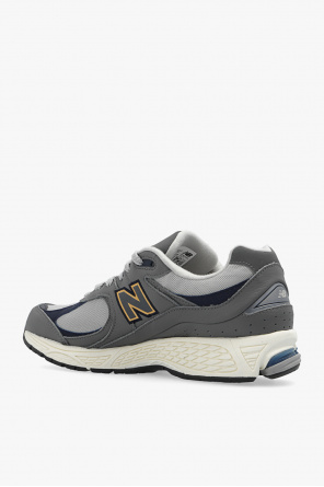 New Balance ‘M2002RHP’ sneakers