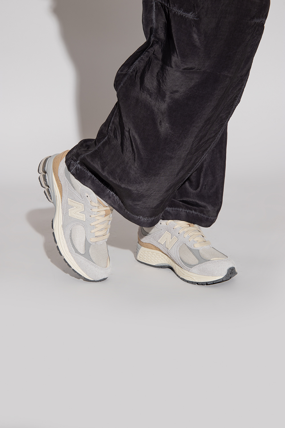 Grey ‘M2002RSA’ sneakers New Balance - Vitkac Germany