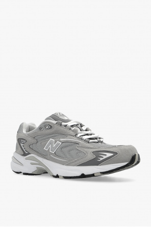 New Balance ‘725’ sneakers