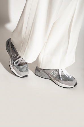 ‘993’ sneakers od New Balance