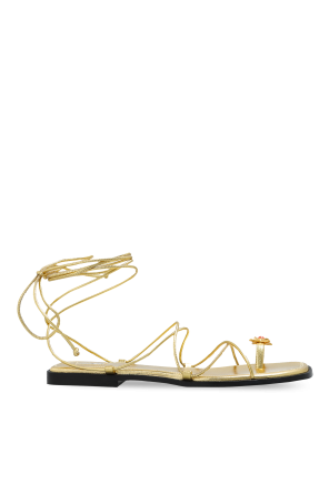 Sandalias con aplicación decorativa