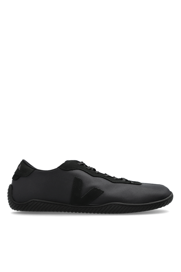 ‘Jitsu’ sports shoes od Veja
