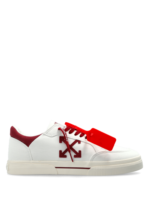 ‘Vulc Low’ sports shoes od Off-White