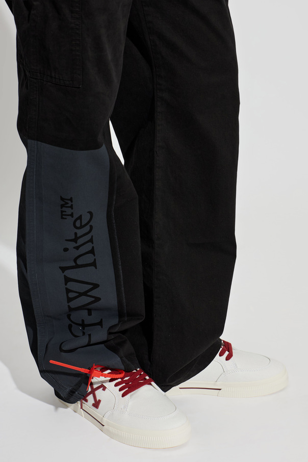 Off-White ‘Vulc Low’ sports shoes