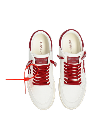 Off-White ‘Vulc Low’ sports shoes