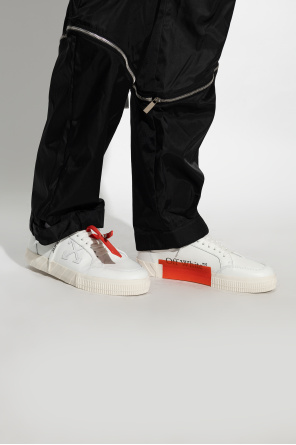 ‘vulcanized’ sneakers od Off-White