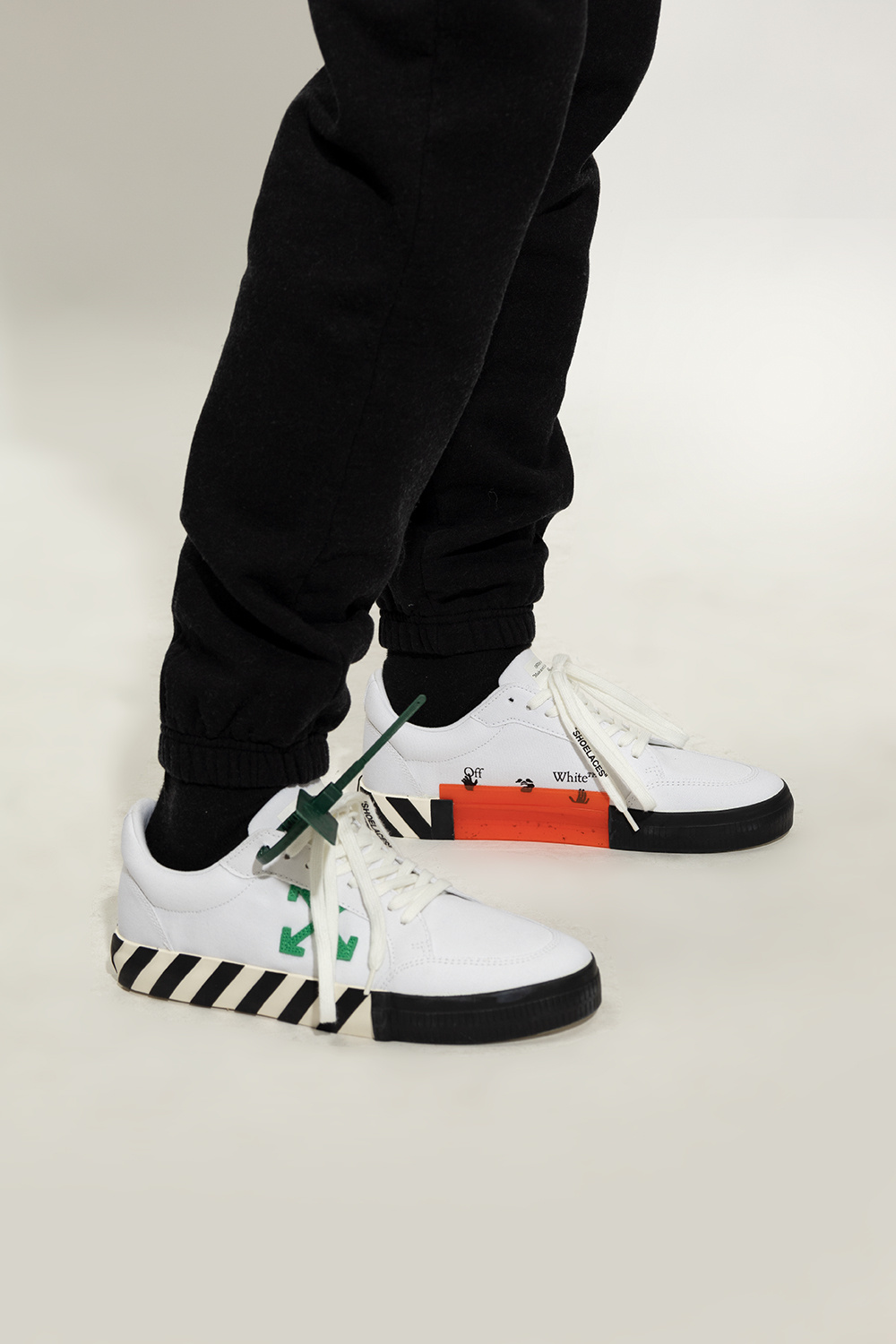 Off-White ‘Low Vulcanized’ sneakers