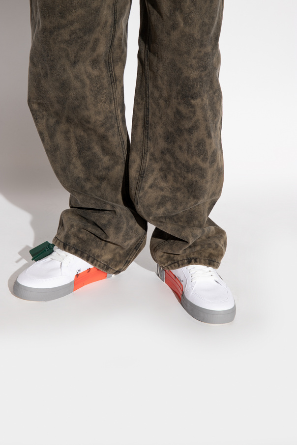 Off-White ‘Low Vulcanized’ sneakers