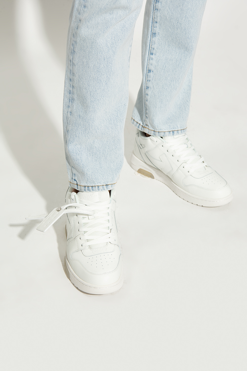 Off-White ‘Out Of Office’ sneakers