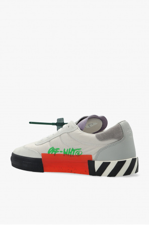 Off-White ‘Arrow’ adds