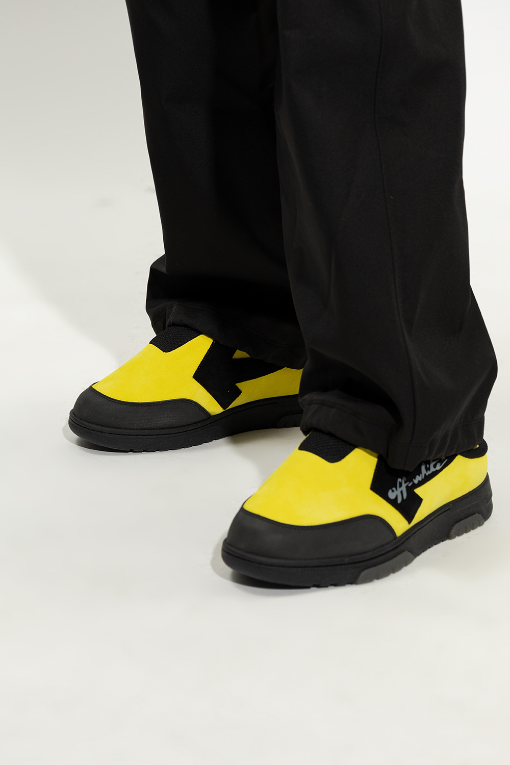 Off-White zapatillas de running Brooks entrenamiento trail neutro talla 40 amarillas más de 100