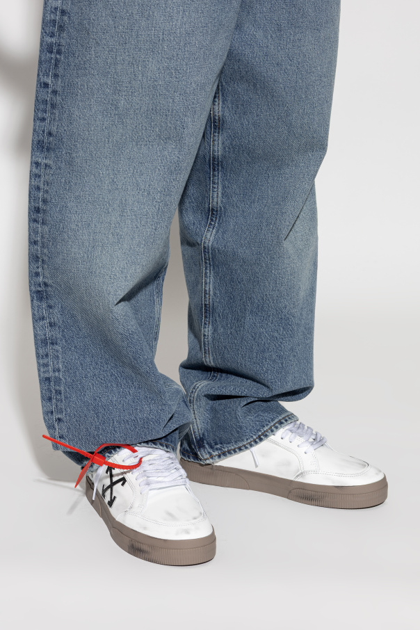 Off-White ‘Vulc Low’ sports shoes