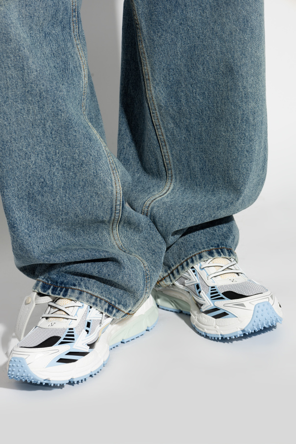 Off-White Sneakers Be Right Back