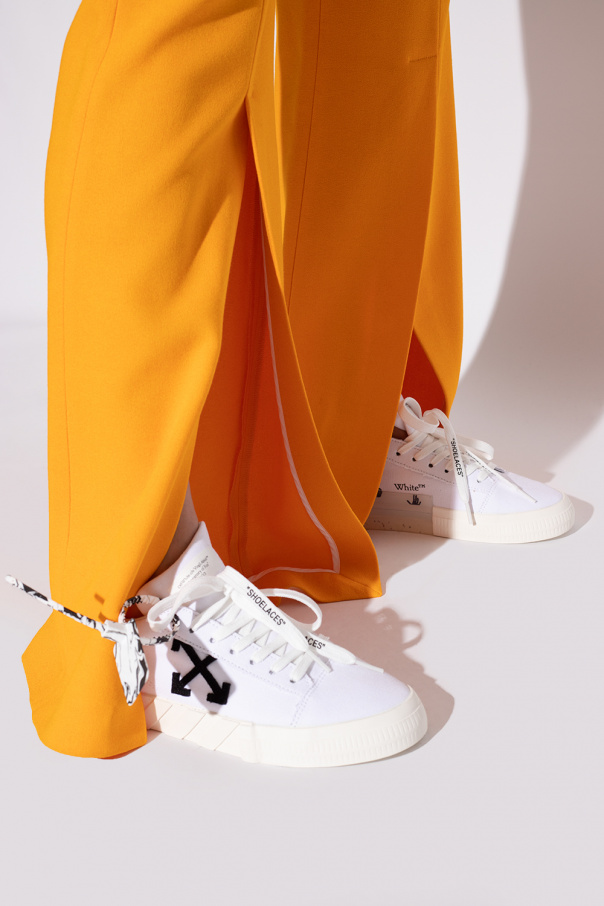 Off-White ‘Low Vulcanized’ sneakers