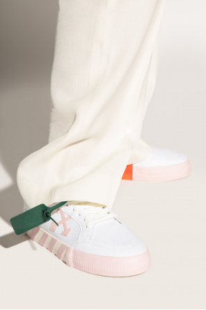‘low vulcanized’ sneakers od Off-White