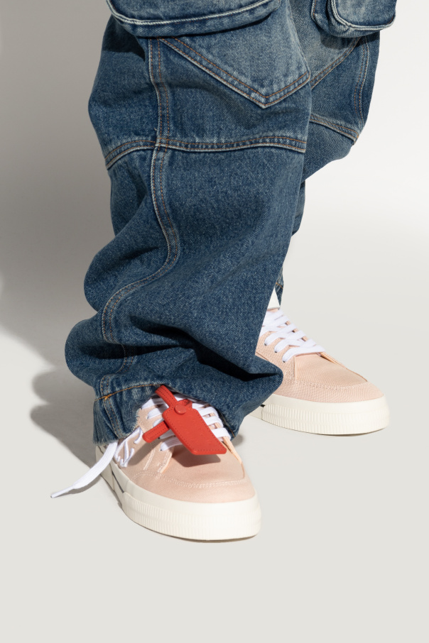 Off-White Sneakers 'New Low Vulcanized'