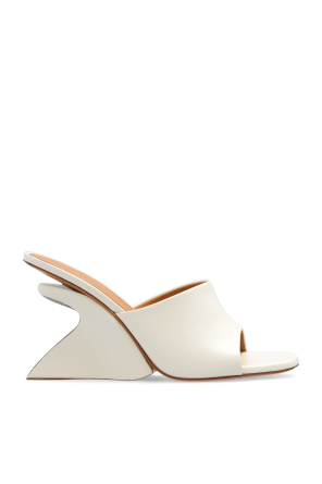 ‘Jug’ wedge mules