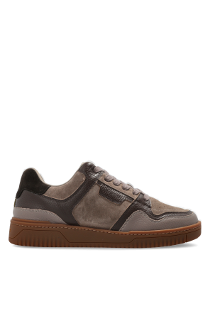 Regan sports shoes