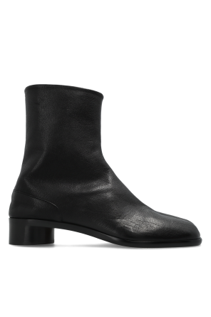 Leather heeled ankle boots with "Tabi" cut-out
