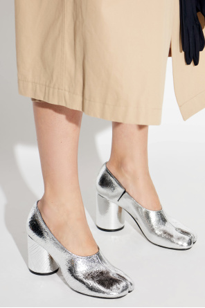 Heeled shoes with 'tabi' cut-out od Maison Margiela