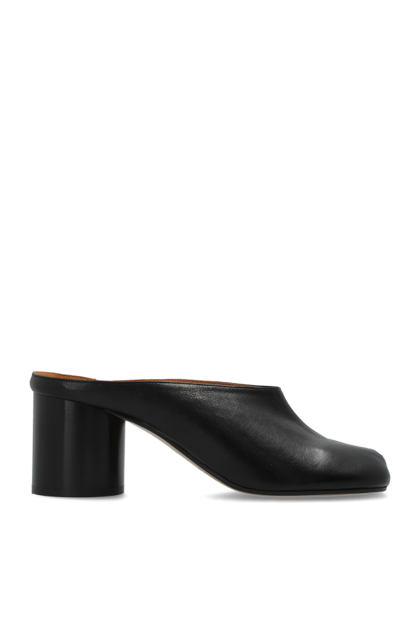 Heeled shoes with 'tabi' cut-out od Maison Margiela