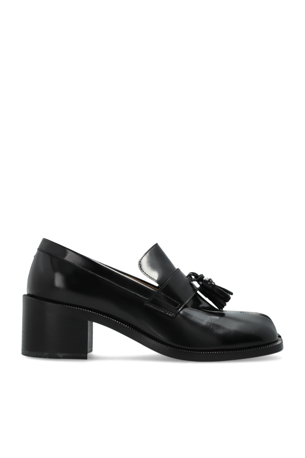 Heeled shoes with ‘tabi’ cutout od Maison Margiela