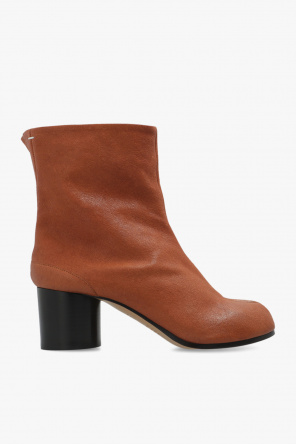 ‘tabi’ heeled ankle boots od Maison Margiela