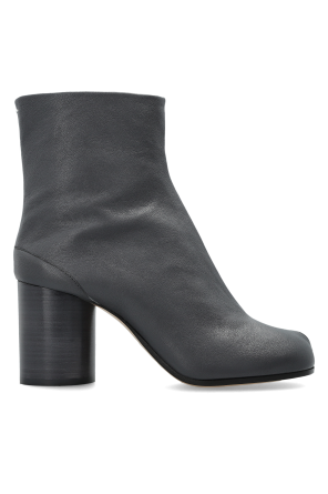 Heeled ankle boots with "Tabi" cut-out