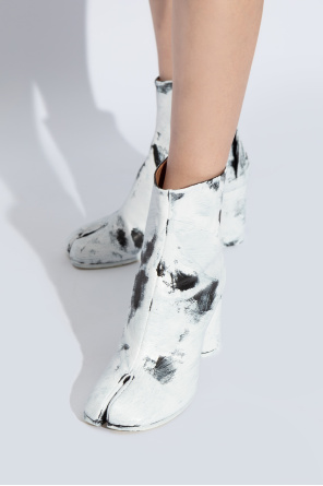 Leather `tabi` ankle boots od Maison Margiela