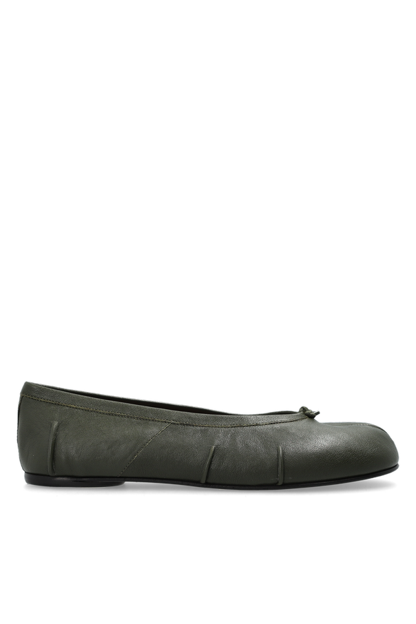 Ballet flats with ‘Tabi’ cutout od Maison Margiela