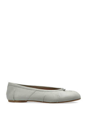 Leather ballet flats with ‘Tabi’ cut-out