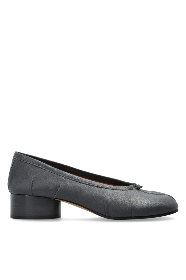 Heeled shoes with 'Tabi' cut-out od Maison Margiela