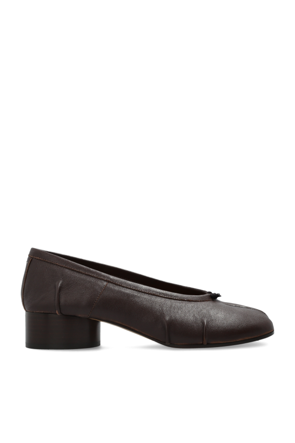 Ballet flats with 'Tabi' cut-out od Maison Margiela