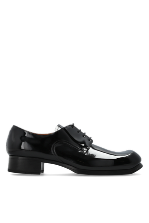 Leather heeled shoes