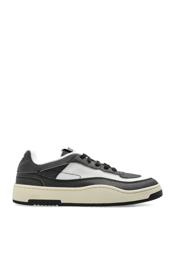 ‘S-OVAL SKATE LOW’ sports shoes od Diesel