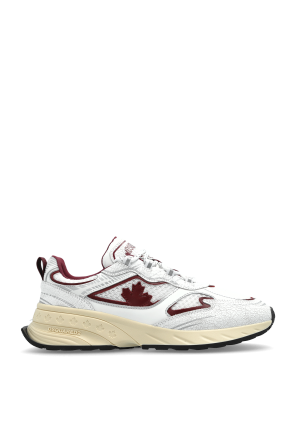 Sport shoes 