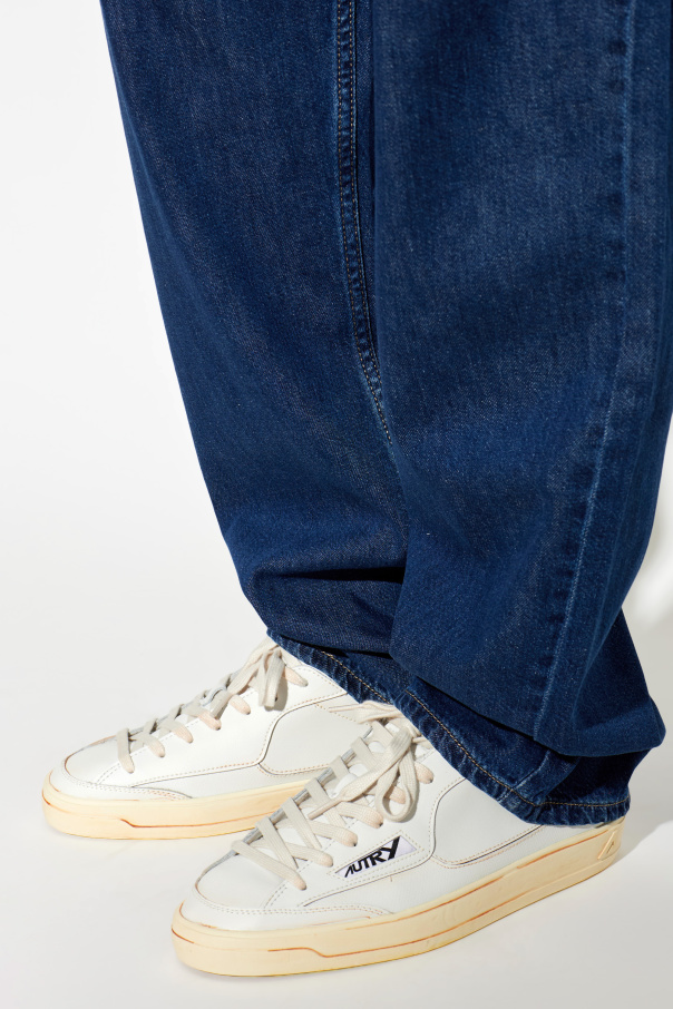 Autry "Windscape SV Low" sports shoes