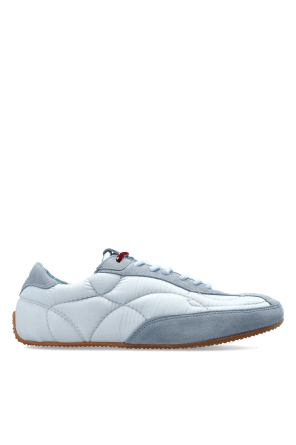 ‘Tb.25’ sports shoes