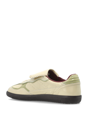 ALOHAS Sports shoes `Tb.490`