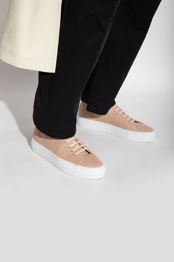 Common Projects ‘Tournament Low Classic’ baratas