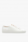A close-up look at Billie Eilishs Gucci Flashtrek sneakers