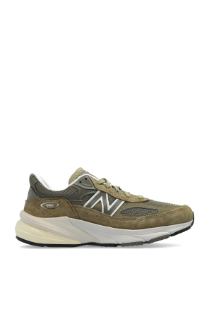 ‘990’ sports shoes od New Balance