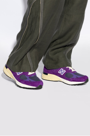 Sports shoes `u993pg` od New Balance