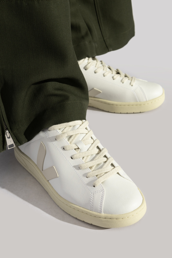 Veja Sneakers URCA CWL